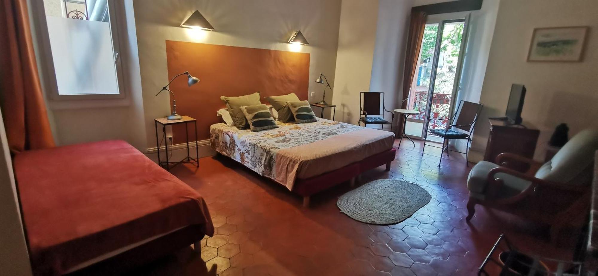 Le Mimosa Bed & Breakfast Saint-Saturnin-de-Lucian Ngoại thất bức ảnh